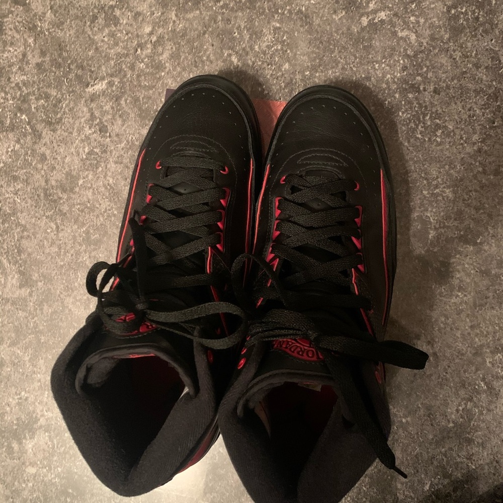 Bred Jordan 2